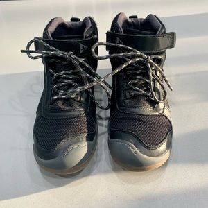 Plae Kaiden waterproof hiking boots